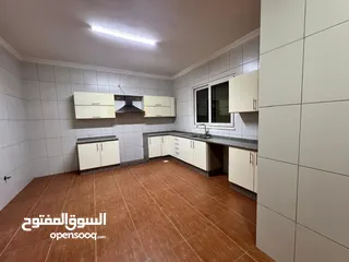  3 شقة غير مفروشة للإيجار في دير غبار ( Property 40652 )-174847740