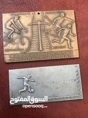  1 ميدالية تذكارية امريكية وميداليات اخرى