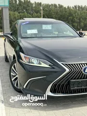  13 لكزس خلجي 2019ES300hبدون حوادث ضمان دخول السعوديه تسجيل الامارات تسجيل عمان