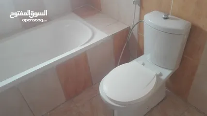  5 شقه للبيع بسعر مغري