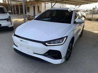  5 BYD E2 2022 بي واي ديه 2022 صنف لوكشري فل الفل بحاله الوكاله