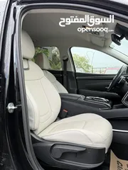  7 هونداي توسان ترخيص 2022 محرك 1600 هايبرد plug in/يقطع على الشحنه 65 كيلو متر  جير أوتوماتيك