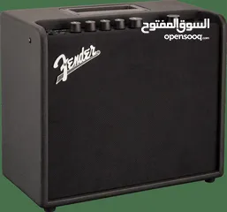  1 Fender Mustang LT25