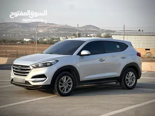  2 هونداي توسان/2017  فل بدون فتحة سقف 4x4