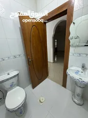  22 شقة أرضية سوبر ديلوكس مع ترس وكراج خاص منطقة جميله وقريبة من الأسواق والخدمات 3 مداخل