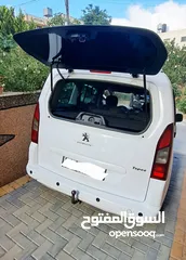  13 بيجو بارتنر 2017