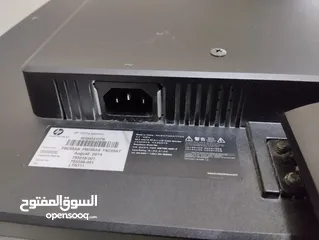  4 HP monitor