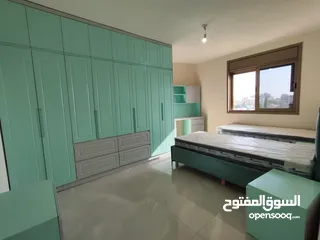  17 شقة جديدة سوبر ديلوكس – قيد الفرش النهائي للإيجار  عين منجد – رام الله
