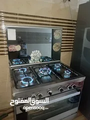  2 غاز للبيع نيوفيرسل نظام  ديجيتال تايمر بحاله جيده جدا مقاس 90