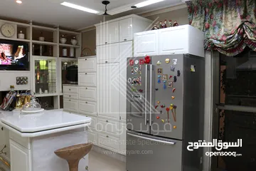  22 شقة 363م الايجار في دير غبار