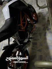  14 KTM DUKE 390  للبيع