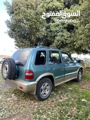  1 كيا سبورتاج موديل 2001للبيع