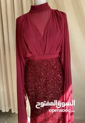  3 فستان سهره بلون الأحمر العنابي الملكي