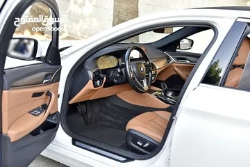  9 بي ام دبليو الفئة الخامسة بلج ان هايبرد 2019 BMW 530e Plug In Hybrid