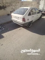  4 اوبل كاديت