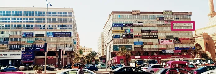  2 عيادة طبيه أو معمل أو مقر اداري للبيع في قلب 6اكتوبر علي الميدان مباشرة بجوار مسجد الحصري  مؤجر
