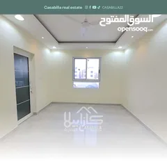  11 للبيع شقة جديدة نظام عربي تشطيب ديلوكس طابق واحد في منطقة الحد