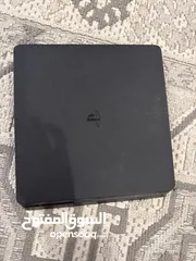  2 بلايستيشن 4 مستعمل نضيفه وماتشتكي من شي