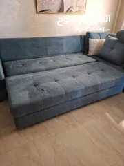  3 كنب زاويه حرف ل بلون تركواز انيق يتحول الى سرير كبير تصميم عملي وعصري بحاله شبه جديد للبيع بالمدينه