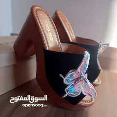  12 احذيه بحال الجديد لبسة واحدة للبيع         أحذية  أحذية