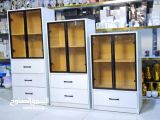  14 خزانة العرض الفاخرة – ترتيب + فخامة + أناقة بقطعة وحدة