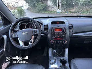  2 جيب كيا سرنتو (2012)