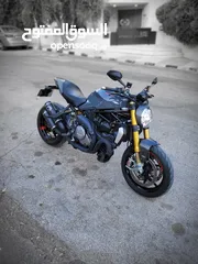  6 Ducati Monster 1200S 2017