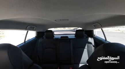  25 تويوتا بريوس 2022 XLE فحص كامل فل ما عدا الفتحة صنف بيرسونا TOYOTA PRIUS 2022 XLE FULLY LODED