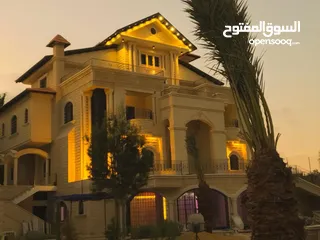  1 فيلا للبيع في الخليل بين ابودعجان وتفوح راس جبل