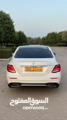  4 للبيع مرسيدس E300 نظيف ومسرفس بالكامل