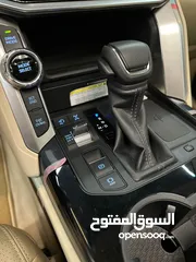  17 تويوتا لاند كروز2022 زيرو Twin turbo3500