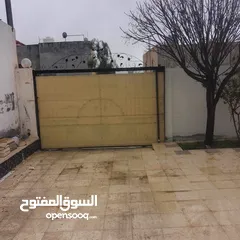  2 بيت للبيع منطقه اسكان المزه