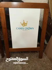  1 سرير اطفال خشب ماركة عالمية مع ناموسية