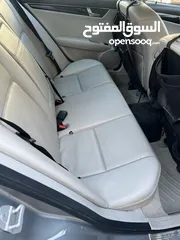  4 Mercedes C200  بانوراما موديل 2009 عرفتها بدون اي عيوب  السيارة مالك واحد فقط وارد شركة غرغور