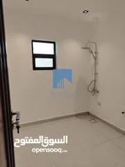  10 شقة فاخرة للبيع في أم أذينة طابق اول 180م تشطيب سوبر ديلوكس لم تسكن