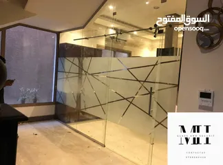  13 ( GLASS AND SECURIT ) حجير  زجاج سيكوريت: الأمان والأناقة في آن واحد..  " لحماية فائقة ومظهر عصري "