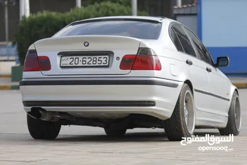  18 BMW E46 للبيع او البدل ع سياره حديثه