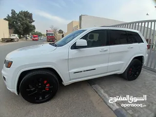  2 Jeep grand cherokee 2020