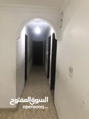  9 Empty apartment for Rent