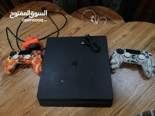  1 بلاستيشن فور سلم للبيع