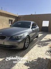  1 بي ام حاجب 528i 2009 السياره بحاله ممتازه