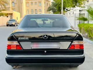  10 Mercedes Benz E200 Classic Edition  Year-1993 Model.Very well maintained car in excellent condition