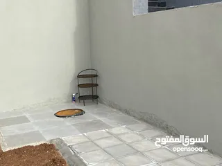  9 مزرعة للإجار في العالوك