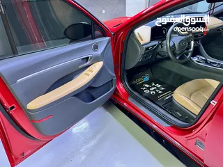  18 Hyundai Sonata 2.5 SEL limited full option beautiful super Red Color