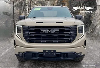  2 2022 GMC Sierra Elevation