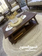  2 طبيله وسطيه مع ثلاث قطع