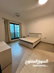  1 شقه غرفة نوم للبيع في غلا خط اول علي شارع السلطان قابوس مساحة 80 متر