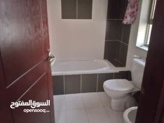  13 روف مع ترس بإطلالــــه بانوراما