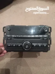  1 G M C car radio