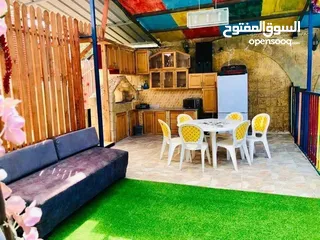  7 الكنز الأخضر في دير غزالة – منتجع فاخر بموقع استراتيجي
